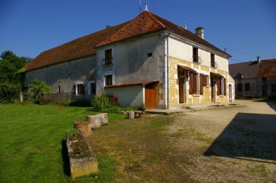 gite location saisonniere ni�vre